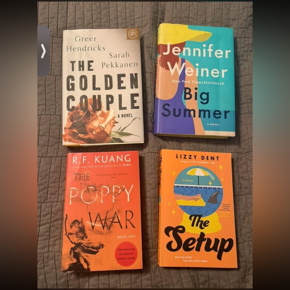 Book bundle! 📚